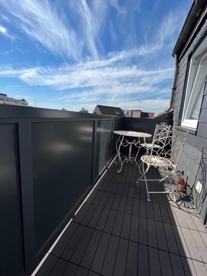 Modernes Duisburg-mitte Mit Balkon * Duisburg